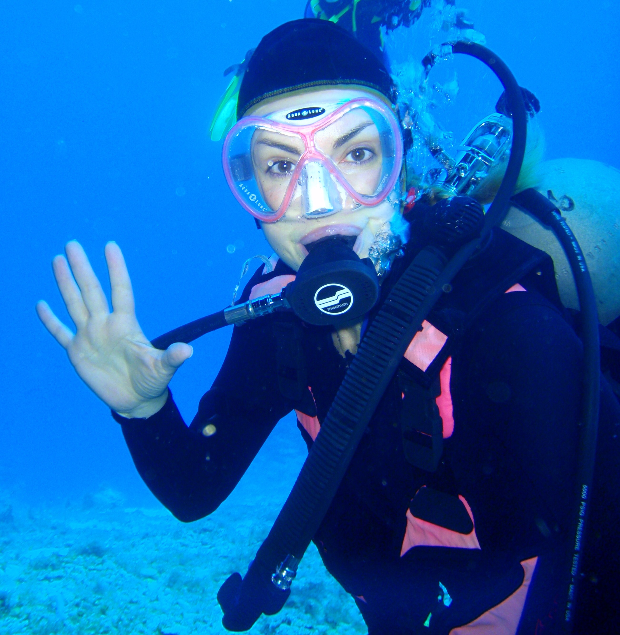 Discover Scuba Diving Cozumel - Learn Diving - Dive With Cristina