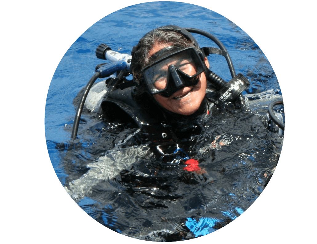 Cristina Roman Cozumel Dive Instructor